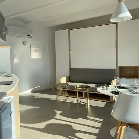 Agi Castell Mar Apartment